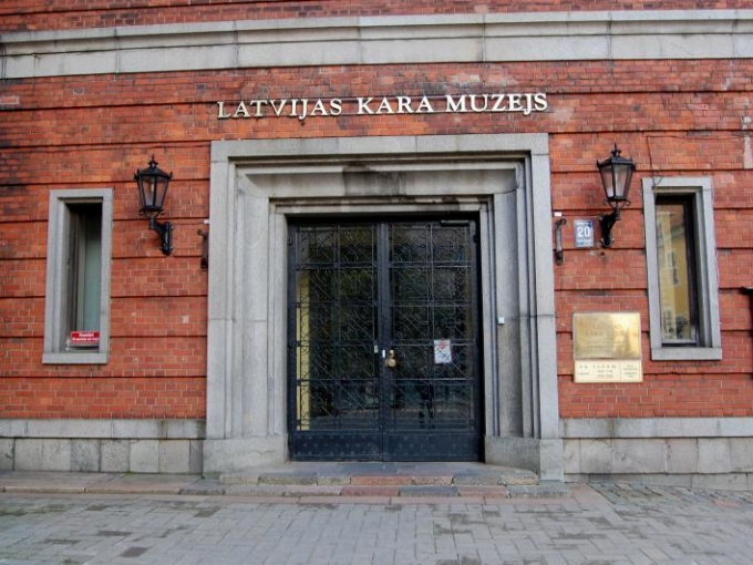 Ekskursija uz Latvijas Kara muzeju.