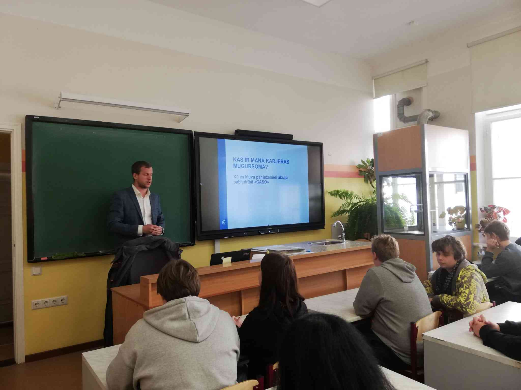 WhatsApp Image 2025-10-30 at 10_54_40_70726496